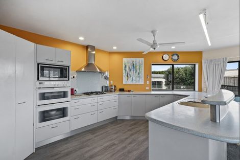 Photo of property in 19 Taranui Place, Mangawhai Heads, Mangawhai, 0505