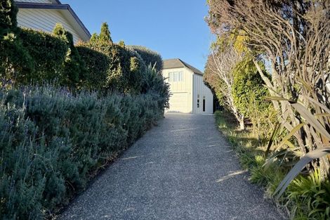 Photo of property in 127 Pah Road, Cockle Bay, Auckland, 2014