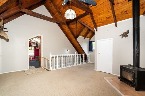 Photo of property in 82 Ross Lane, Kumeu, 0891