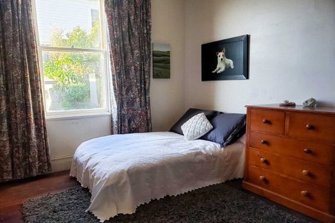 Photo of property in 55 Fairview Crescent, Kelburn, Wellington, 6012