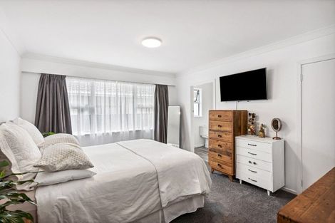 Photo of property in 56 Salisbury Street, Levin, 5510