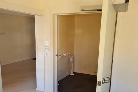 Photo of property in 24 Parkwood Crescent, Gulf Harbour, Whangaparaoa, 0930