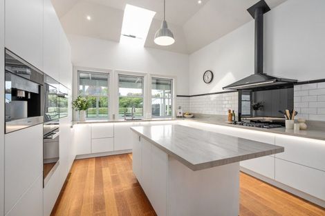 Photo of property in 37 Ryvington Lane, Tamahere, Hamilton, 3283