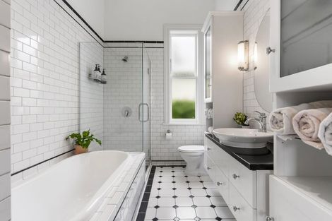 Photo of property in 51 Paice Avenue, Sandringham, Auckland, 1025