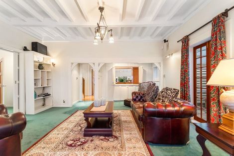 Photo of property in 7 Marine Terrace, Bayswater, Auckland, 0622