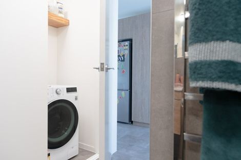 Photo of property in 6/63 Tiketike Way, Brooklyn, Wellington, 6021