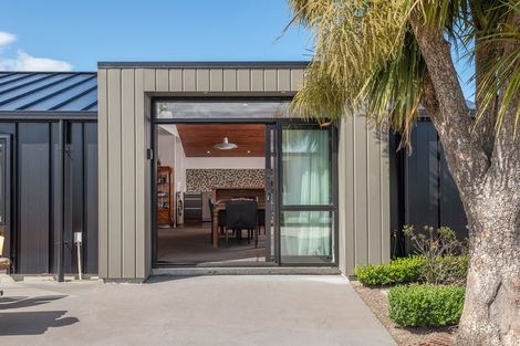 Photo of property in 3 Begg Street, South Dunedin, Dunedin, 9012