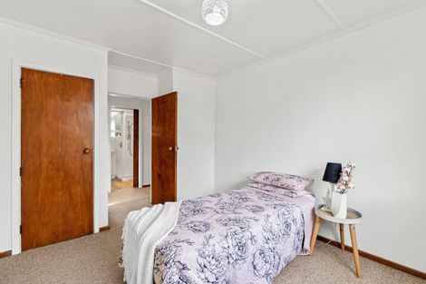 Photo of property in 1/5 Timandra Street, Welbourn, New Plymouth, 4312