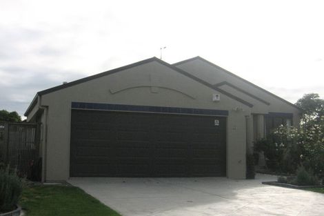 Photo of property in 46 Dalfield Place, Highbury, Palmerston North, 4412