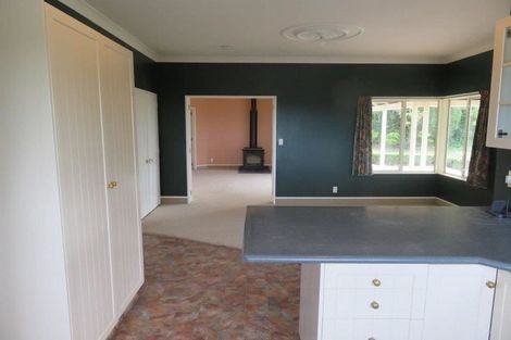 Photo of property in 69 Pirau Road, Fernhill, Napier, 4183