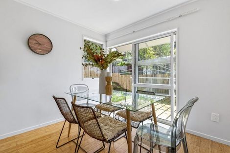 Photo of property in 16 Jayne Place, Torbay, Auckland, 0630