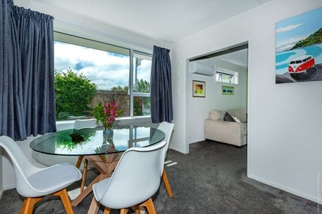 Photo of property in 69a Aorangi Road, Bryndwr, Christchurch, 8053