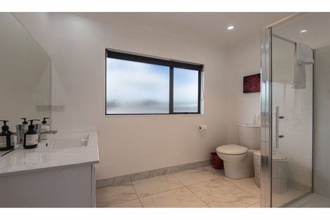 Photo of property in 49 Ngunguru Road, Glenbervie, Whangarei, 0173
