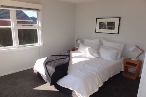 Photo of property in 2 Longmuir Street, Ilam, Christchurch, 8041