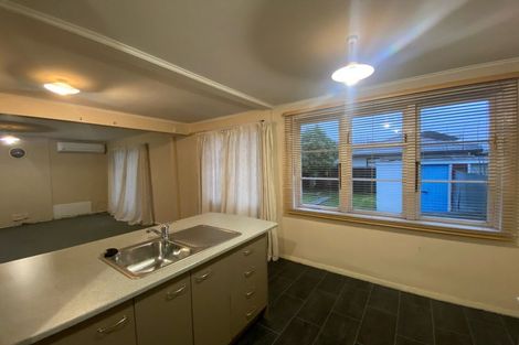 Photo of property in 5 Brookside Terrace, Bryndwr, Christchurch, 8053