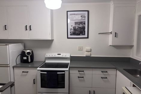 Photo of property in 24b Connaught Terrace, Brooklyn, Wellington, 6021