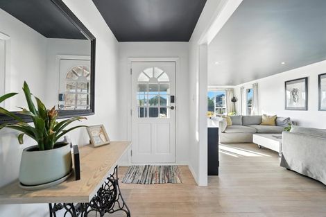 Photo of property in 6 Philomel Street, North New Brighton, Christchurch, 8083