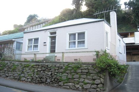 Photo of property in 23 Milton Road, Bluff Hill, Napier, 4110