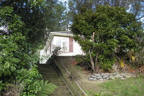 Photo of property in 11 Sheehy Grove, Wainuiomata, Lower Hutt, 5014