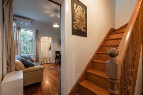 Photo of property in 106 Aro Street, Aro Valley, Wellington, 6021