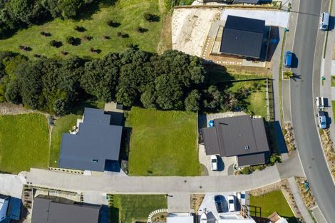 Photo of property in 2 Koromiko Lane, Raglan, 3225