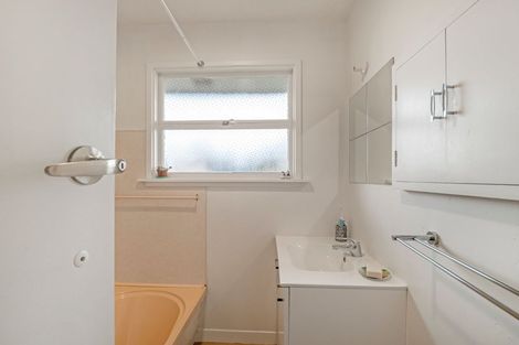 Photo of property in 5 Dellow Place, Spreydon, Christchurch, 8024