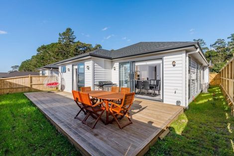 Photo of property in 91 Nobilo Road, Kumeu, 0810