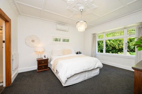 Photo of property in 10 Elmira Avenue, Hokowhitu, Palmerston North, 4410