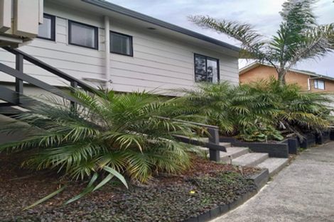 Photo of property in 2/332 Whangaparaoa Road, Stanmore Bay, Whangaparaoa, 0932