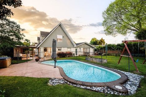 Photo of property in 123a Taylor Street, Cambridge, 3434