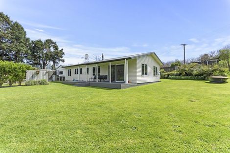 Photo of property in 489a Barrett Road, Omata, New Plymouth, 4374