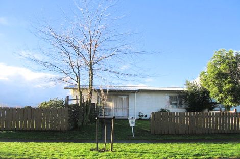 Photo of property in 58 Cartier Crescent, Flaxmere, Hastings, 4120