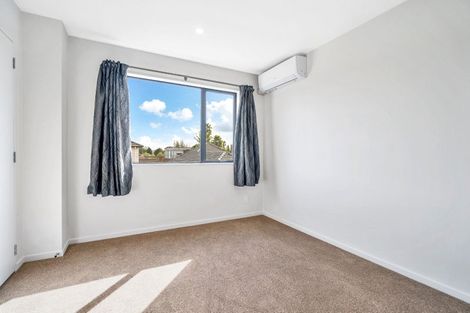 Photo of property in 8/54 Swanson Road, Henderson, Auckland, 0610