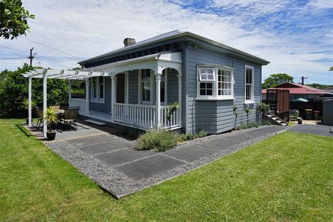 Photo of property in 126 Forest Lake Road, Forest Lake, Hamilton, 3200