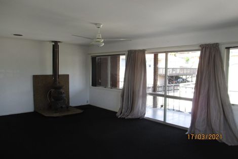 Photo of property in 236 Triangle Road, Massey, Auckland, 0614