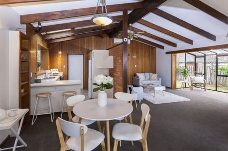 Photo of property in 132c Fisher Avenue, Beckenham, Christchurch, 8023