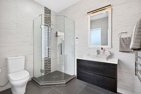 Photo of property in 4 Gemscott Crescent, Huapai, Kumeu, 0810