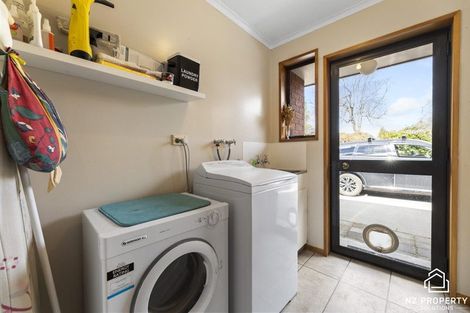 Photo of property in 55 Holyhead Street, Outram, 9019