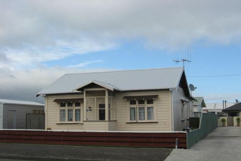 Photo of property in 7 York Street, Levin, 5510