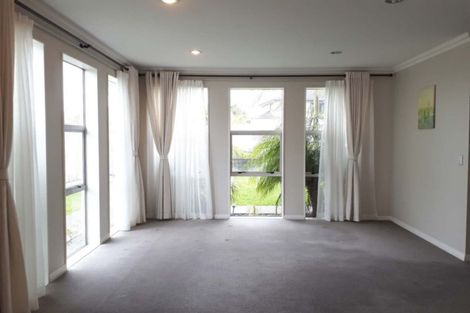 Photo of property in 100 Killybegs Drive, Pinehill, Auckland, 0632