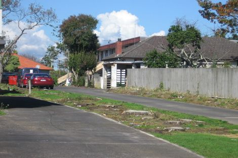 Photo of property in 2/49 Huia Road, Papatoetoe, Auckland, 2025