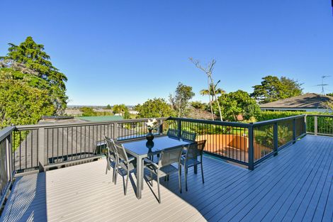 Photo of property in 44 Claude Road, Hillpark, Auckland, 2102