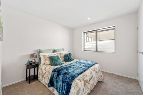Photo of property in 21b Montgomery Avenue, Belmont, Auckland, 0622