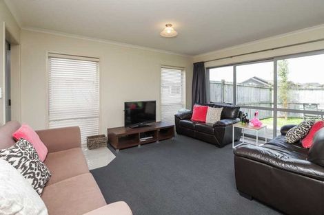 Photo of property in 21 Sirius Crescent, Rototuna North, Hamilton, 3210