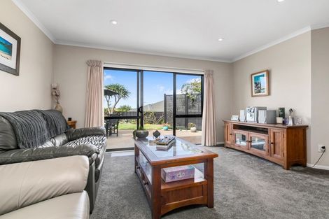 Photo of property in 4 Orion Drive, Welcome Bay, Tauranga, 3112