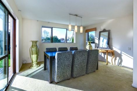 Photo of property in 20 Sawtell Place, Northcote, Christchurch, 8052