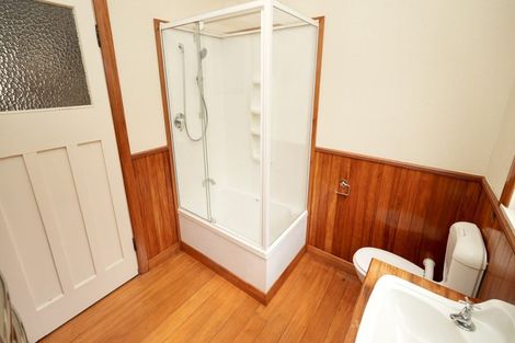 Photo of property in 16 Karamu Avenue, Takaro, Palmerston North, 4410