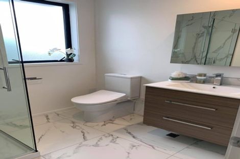 Photo of property in 2/550 Barbadoes Street, Edgeware, Christchurch, 8013