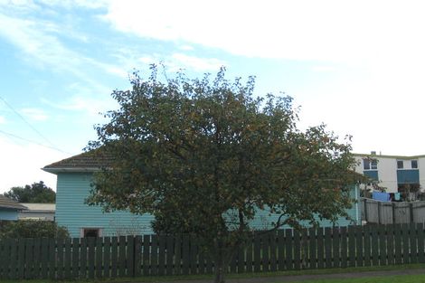 Photo of property in 31 Driver Crescent, Cannons Creek, Porirua, 5024