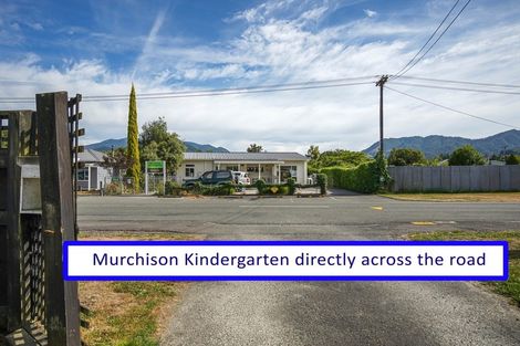 Photo of property in 22 Hampden Street, Murchison, 7007